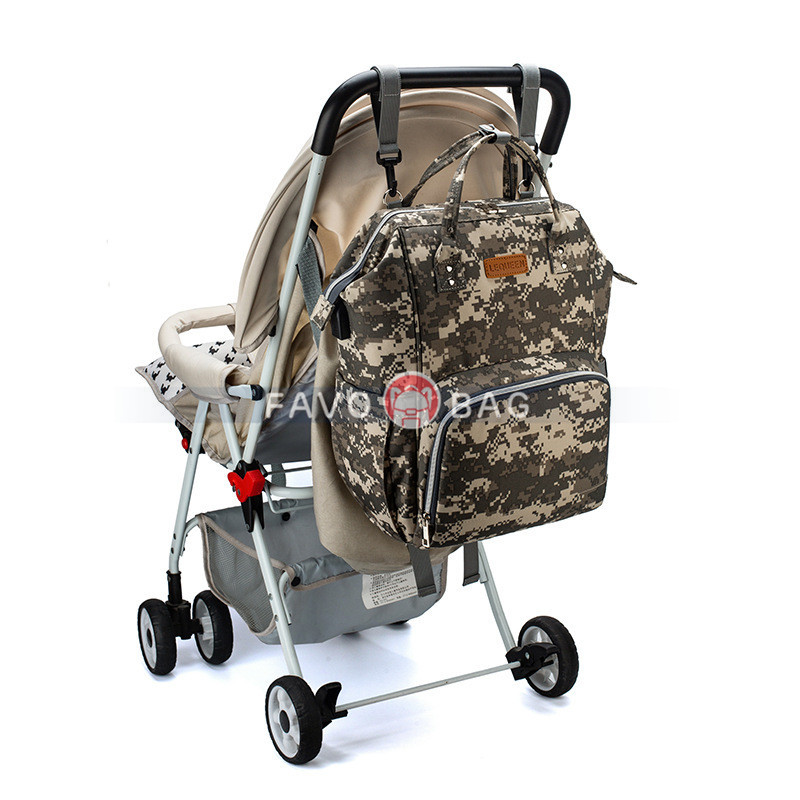 Fashion Camouflage Diaper Bag Backpack Big Mummy Dad Bag Handbag with USB Charging Port