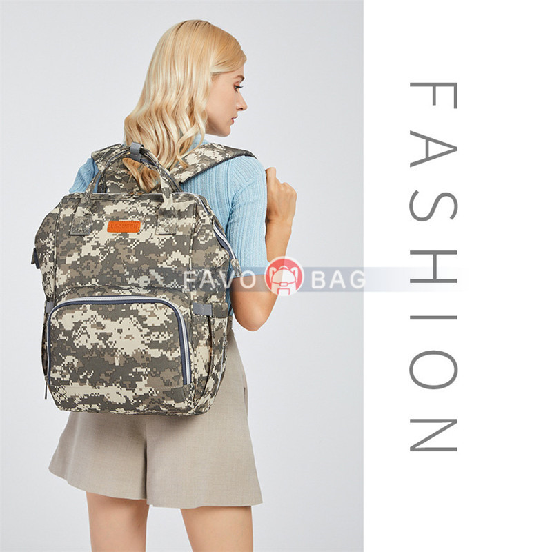 Fashion Camouflage Diaper Bag Backpack Big Mummy Dad Bag Handbag with USB Charging Port